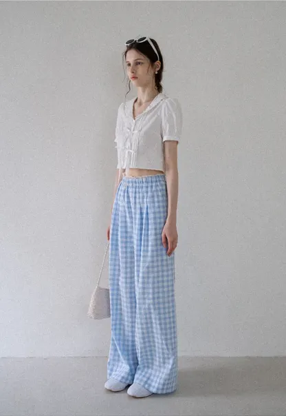 Women's Lace Collar Bow-Detail Blouse