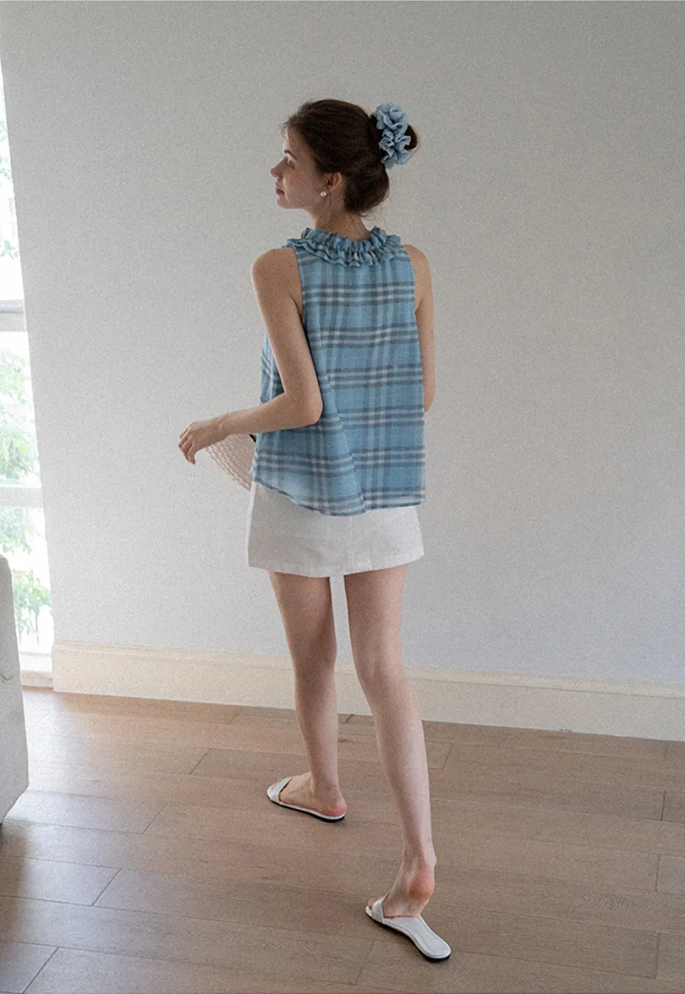 Women’s Ruffle Trim U-Neck Plaid Tank Top