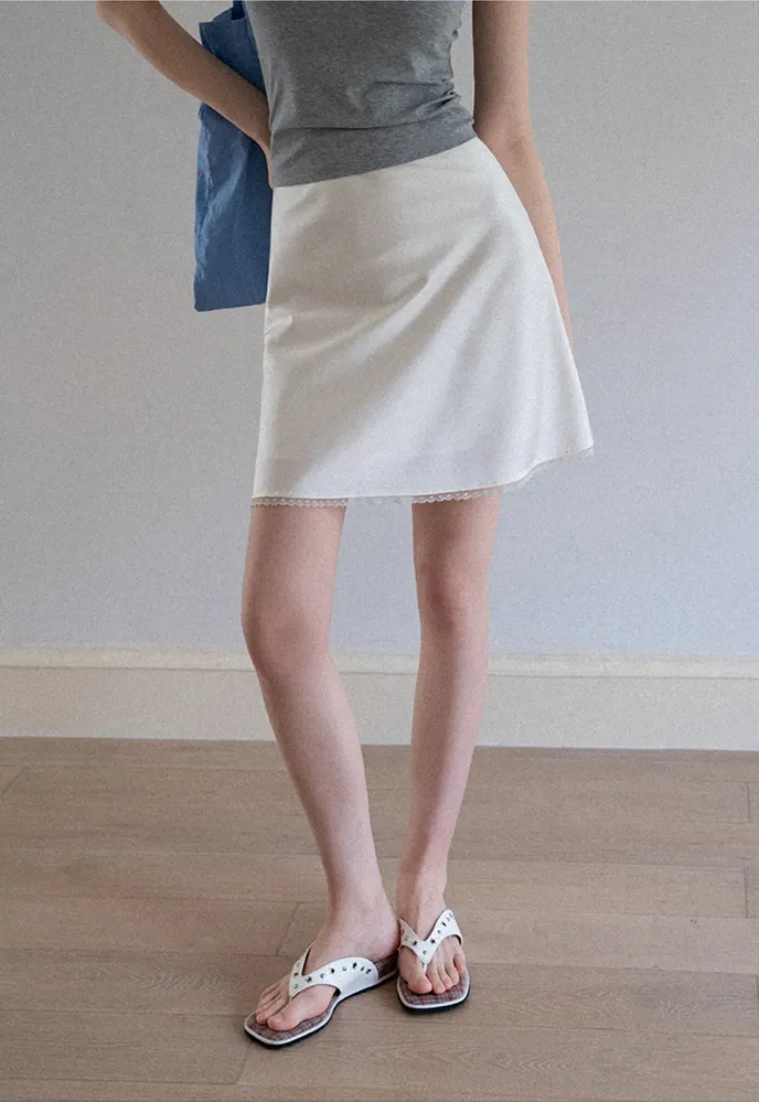 Women A-Line Mini Skirt With Lace Hem