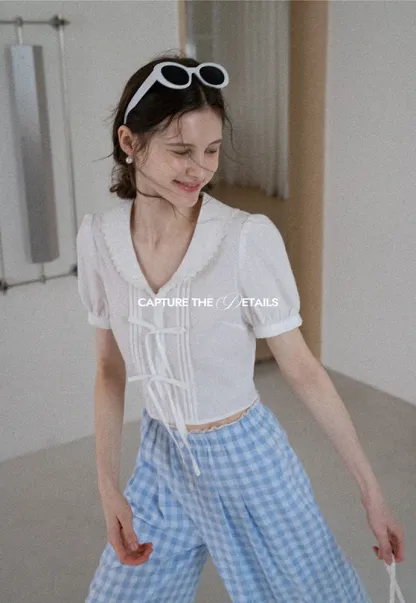 Women's Lace Collar Bow-Detail Blouse