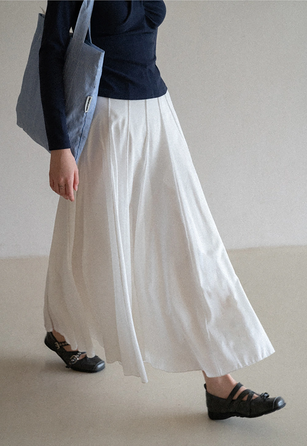 Women's High Waist Pleated Maxi Skirt