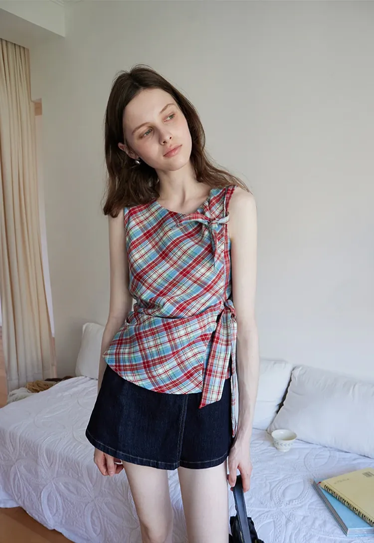 Plaid Sleeveless Top with Side Tie