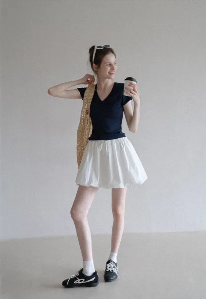 Women's Slim Fit V-Neck Short Sleeve T-Shirt