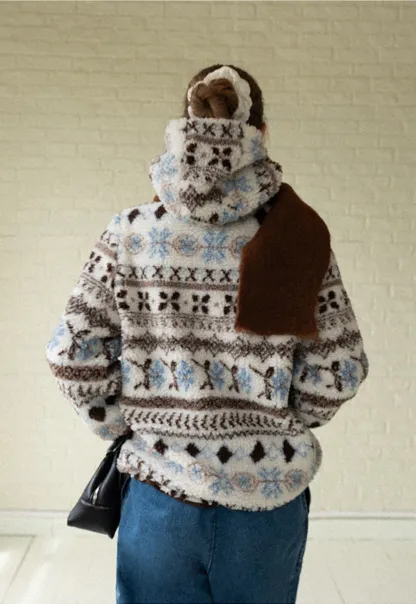 Women Patterned Fleece Jacket with Hood