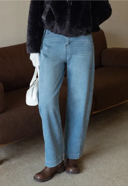 Wide-Leg Denim Jeans with Belt and Charm Detail