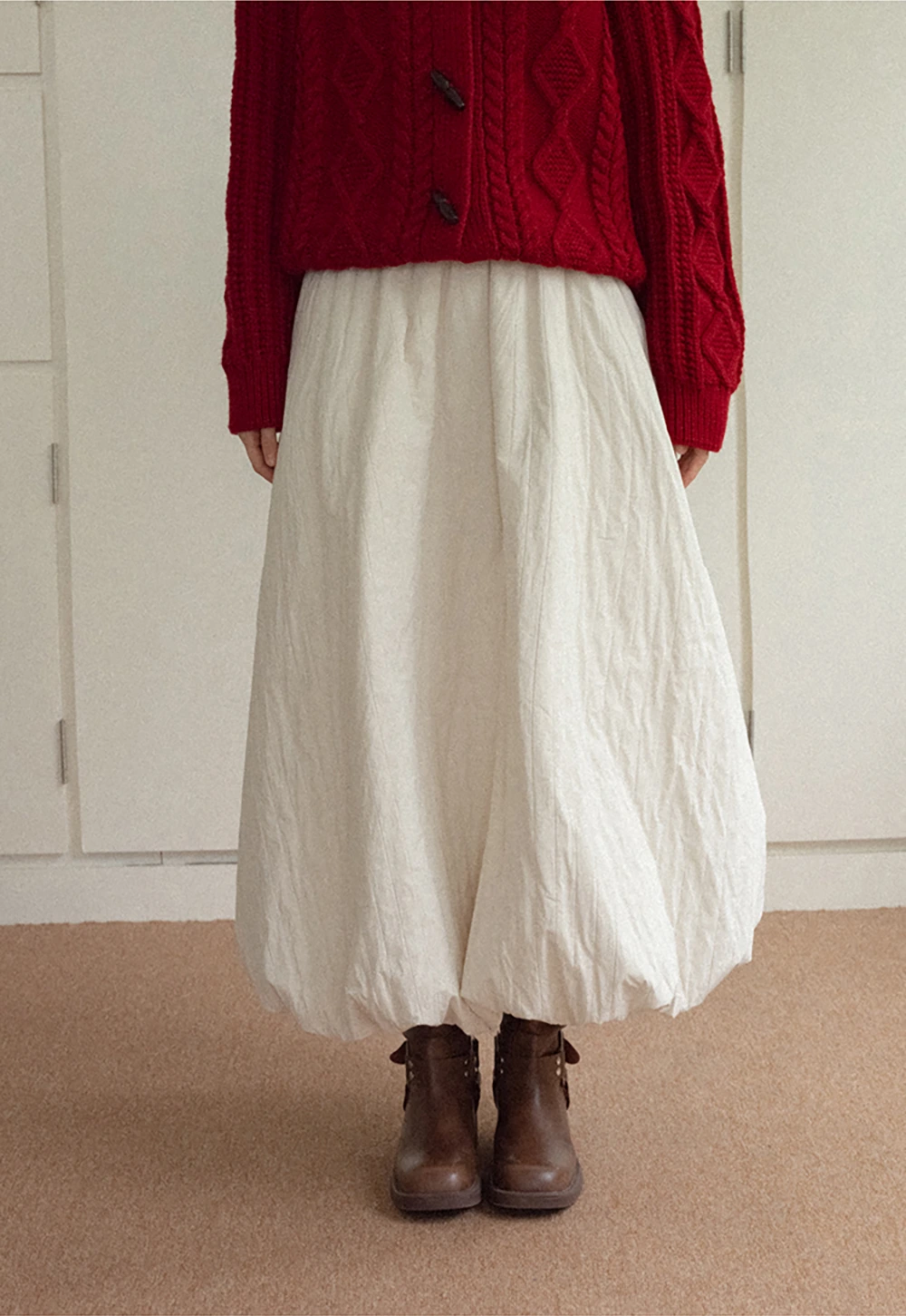 Elastic Waist Textured Puff Midi Skirt