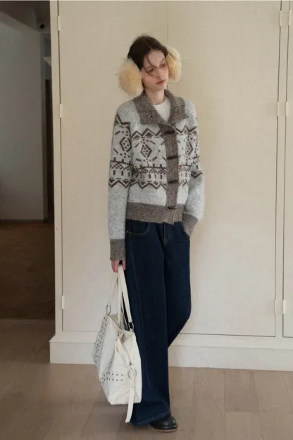 Vintage-Inspired Fair Isle Turtleneck Knit Sweater