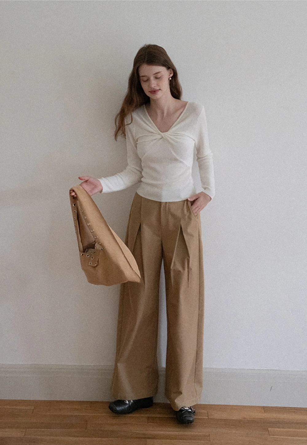 Women V Neck Twist Front Long Sleeve Knit Top