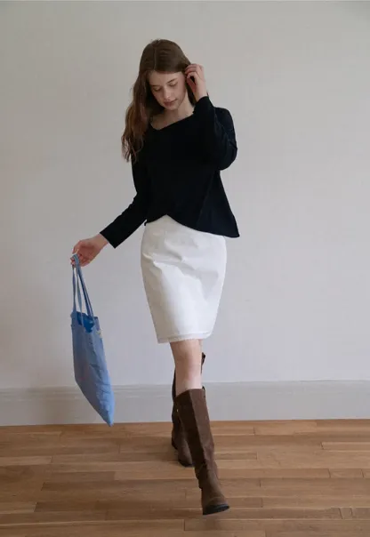Women Twist‑Hem Knit Top