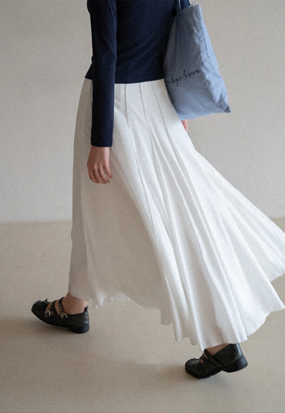 Women's High Waist Pleated Maxi Skirt