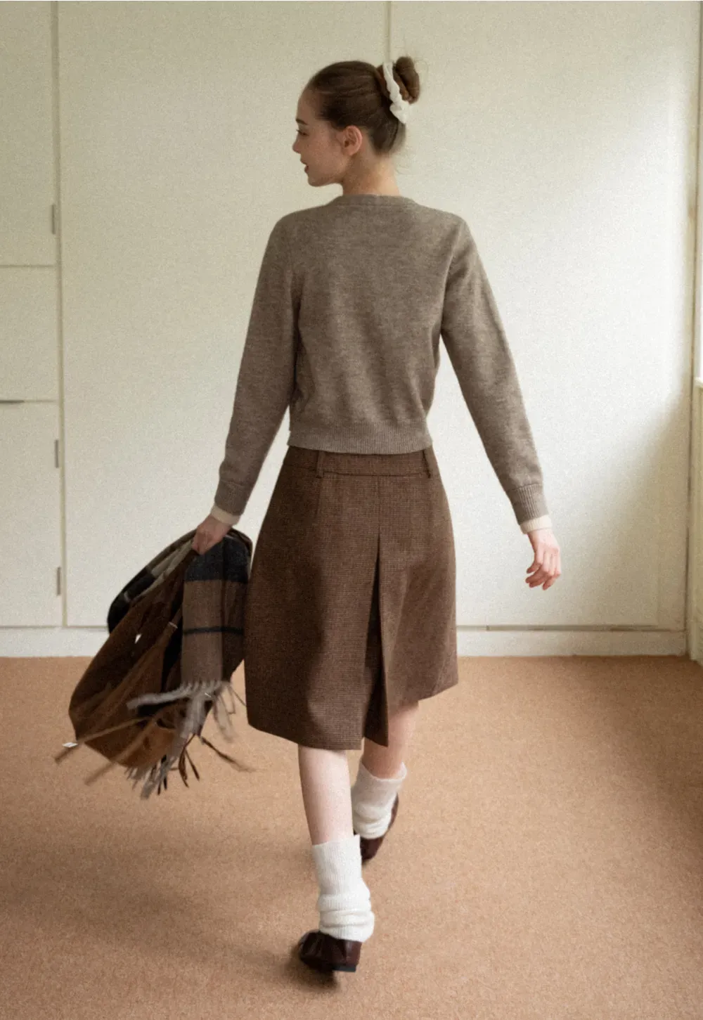 Contrast Trim Button-Up Knit Cardigan