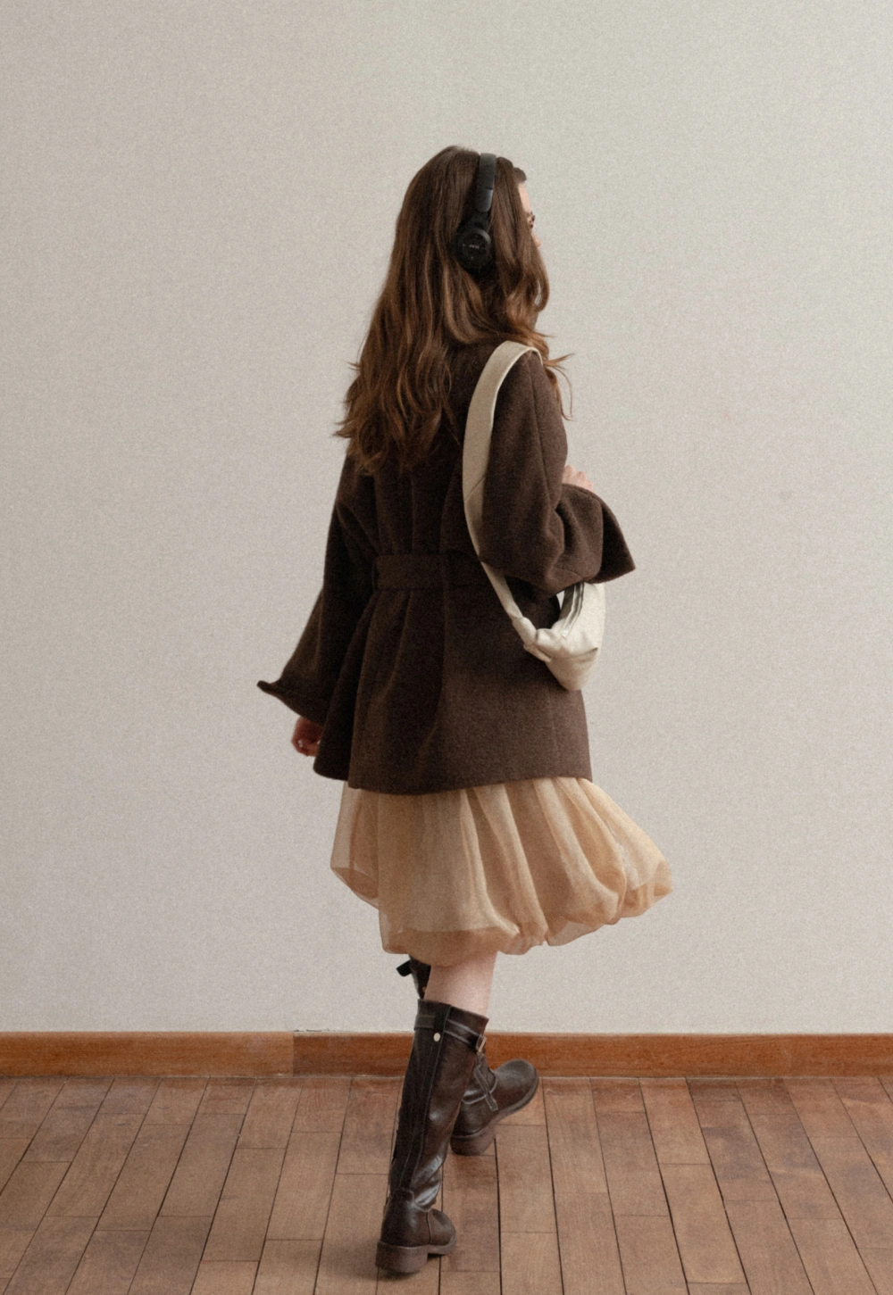 Winter Woolen Coat with Belt and Button Fastening