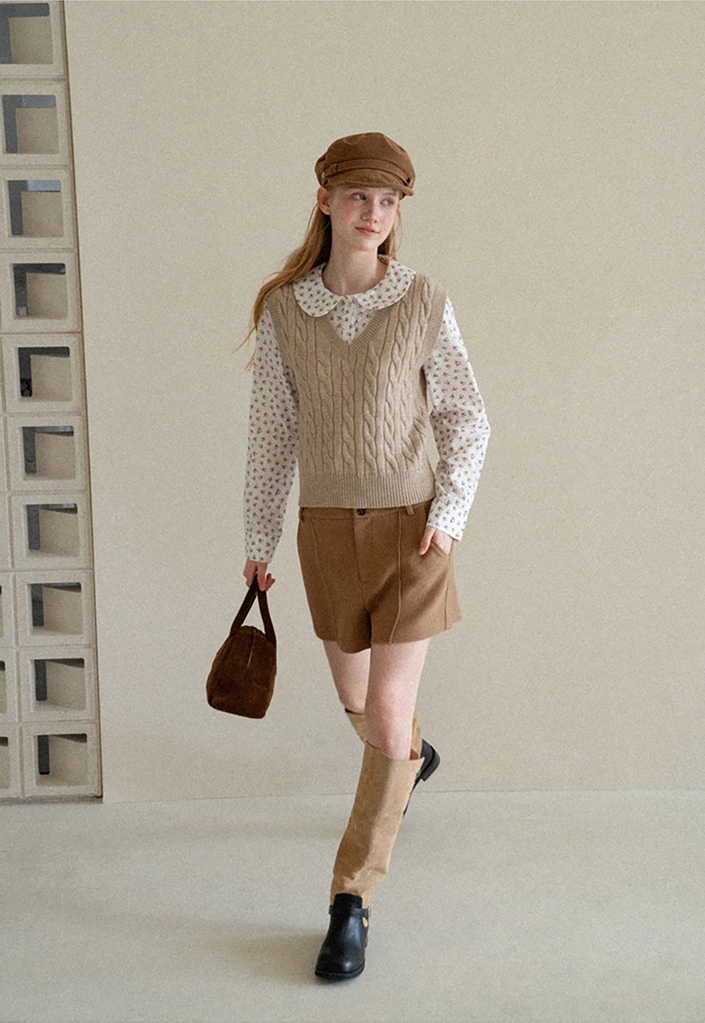 Cable Knit V Neck Sleeveless Sweater