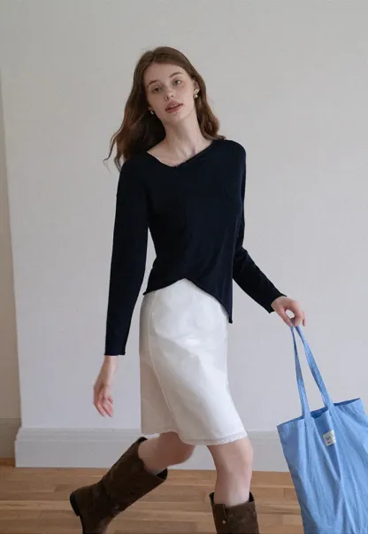 Women Twist‑Hem Knit Top