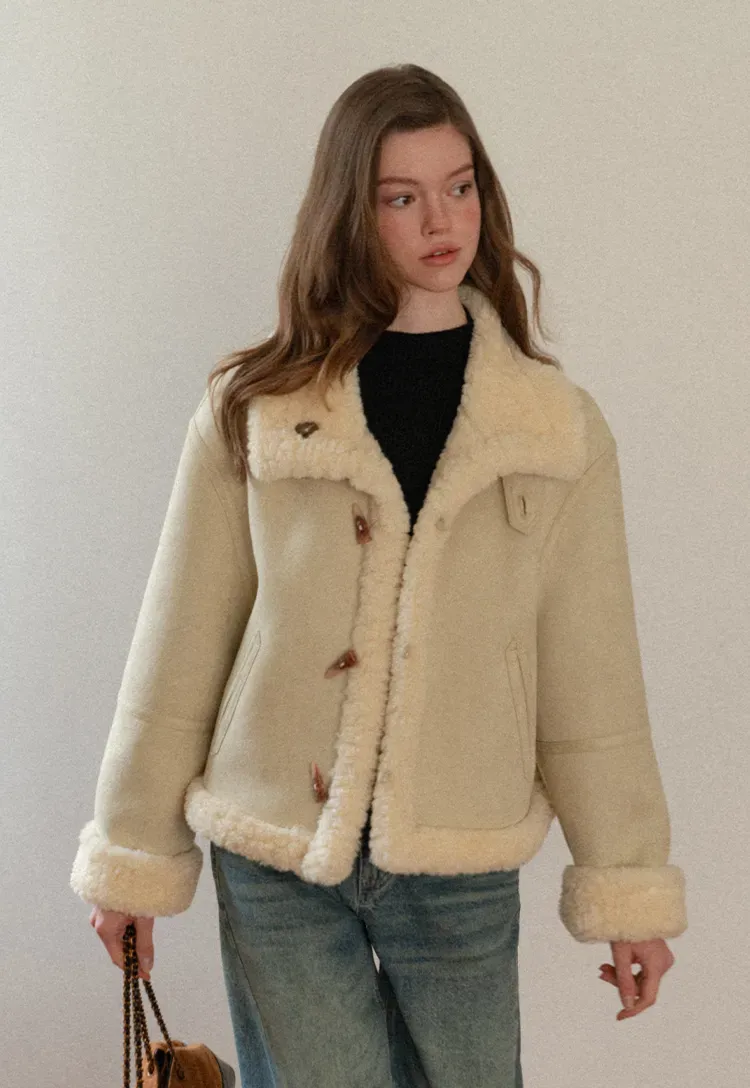 Dual-Wear Suede Patchwork Coat with Soft Teddy Fleece Lining