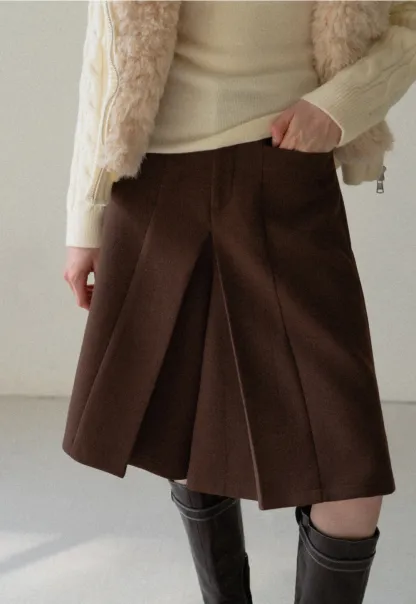 Flowy Skirt-Style Wide-Leg Cropped Trousers