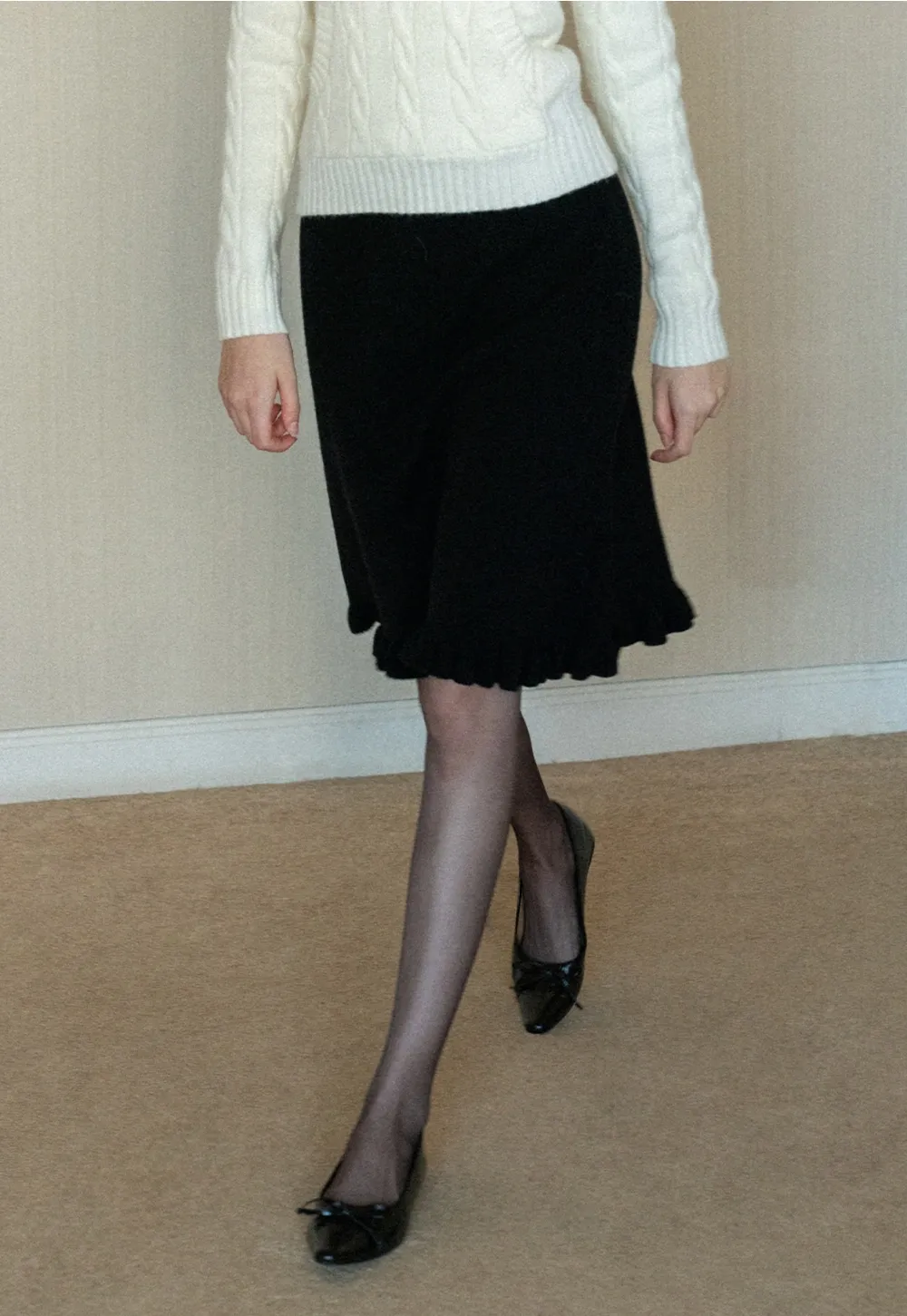 Elegant A-Line Knitted Skirt