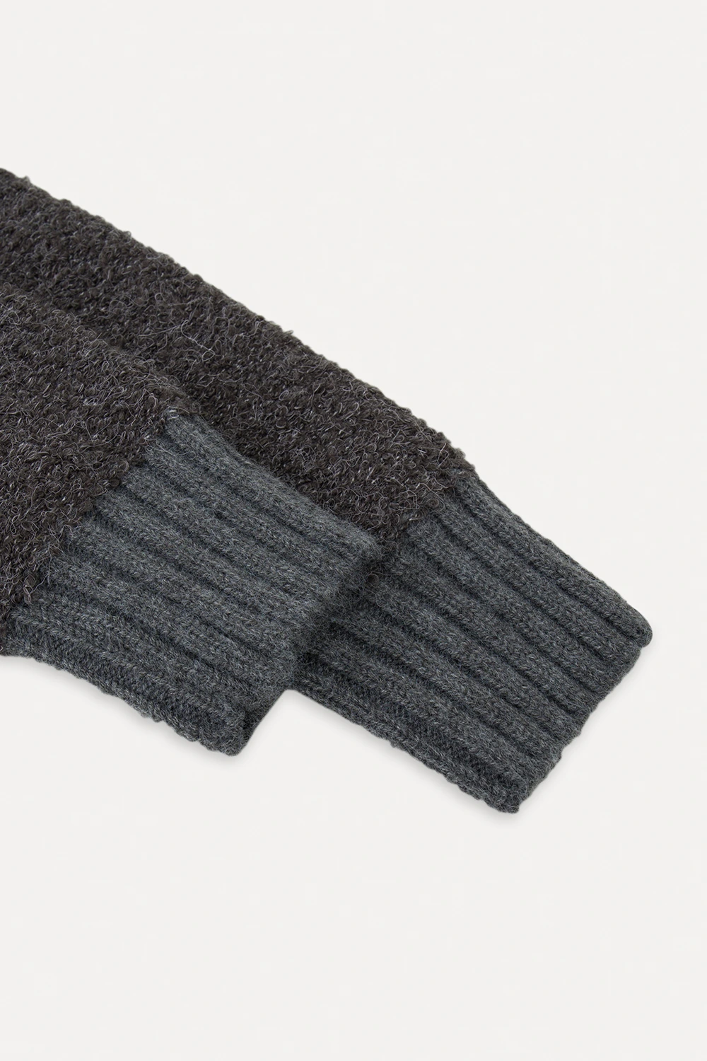 Single-Breasted High Neck Raglan Sweater