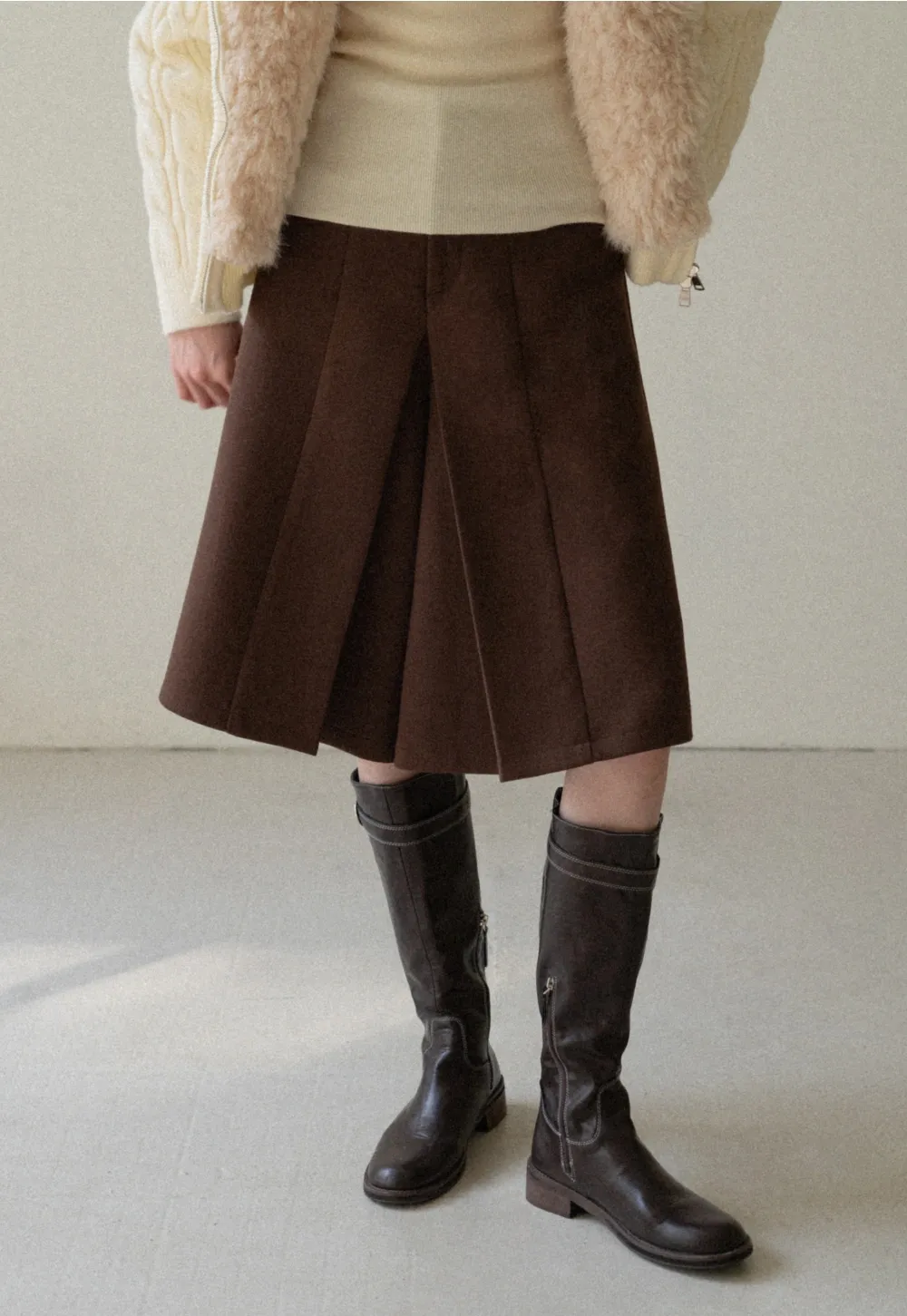 Flowy Skirt-Style Wide-Leg Cropped Trousers