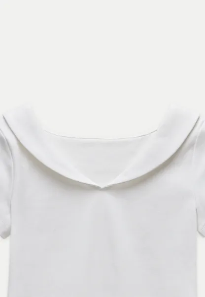 Women's V-Neck Cropped Top