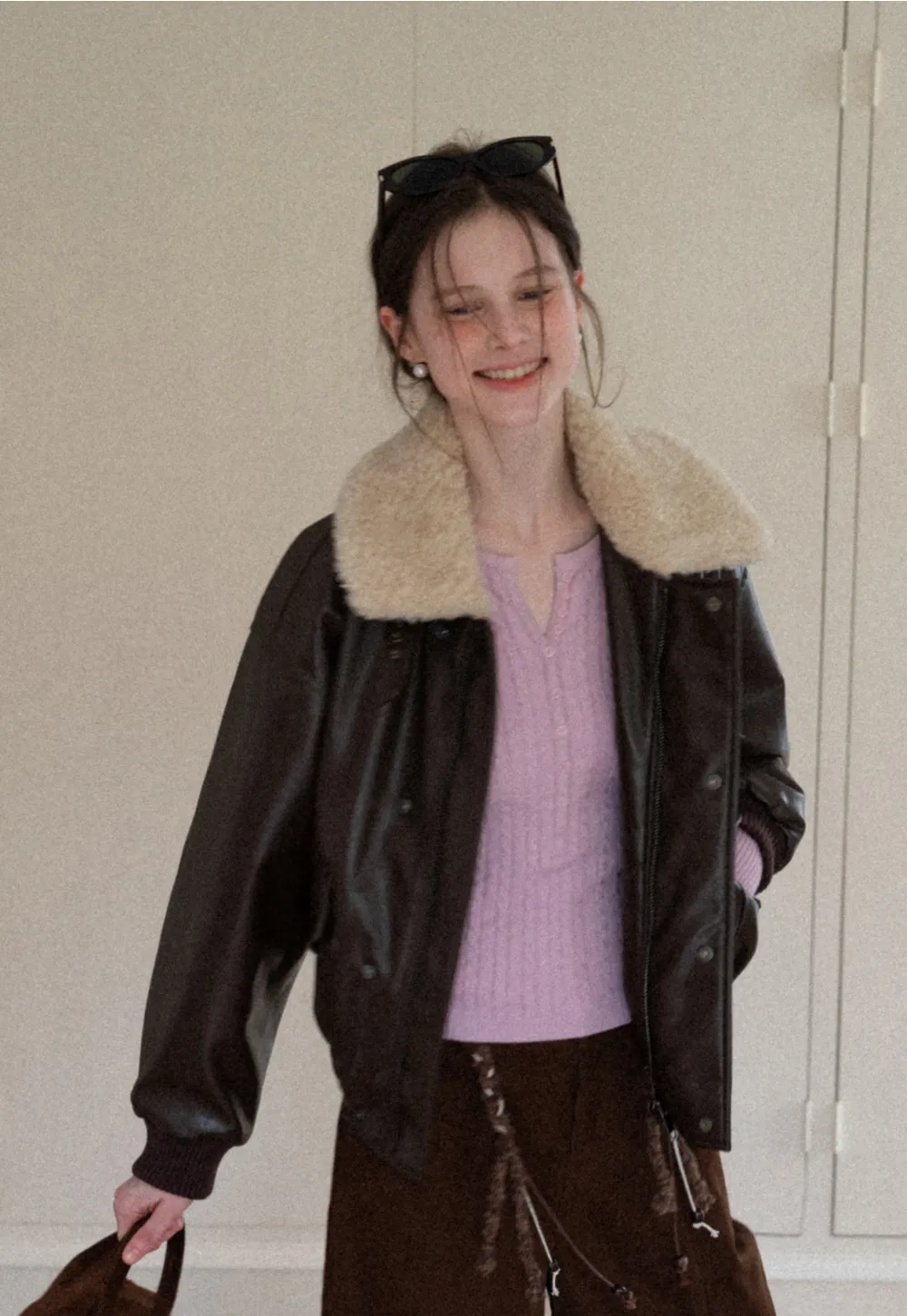 Womens Ribbed Knit Long Sleeve V- Neck Knit Top