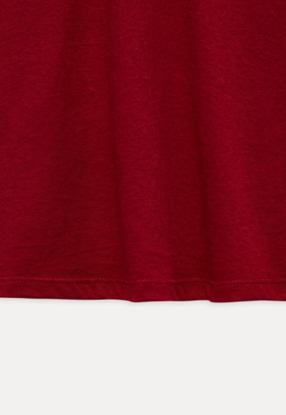 Women’s Basic Scoop Neck T-Shirt