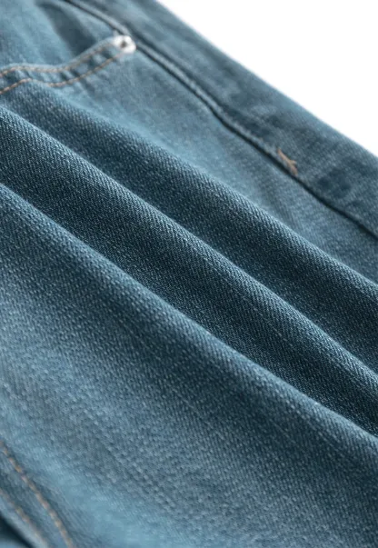 Women's Split Hem Denim Shorts with Pocket Design