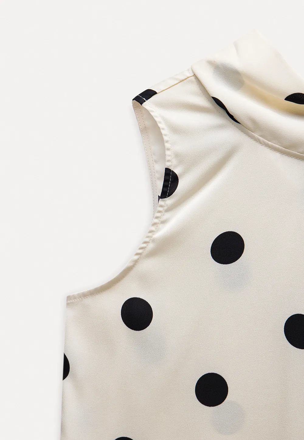 Women's Sleeveless Polka Dot Blouse with Scarf Detail