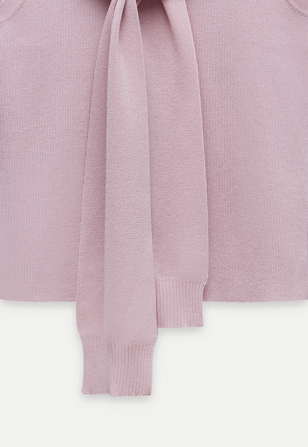 Women’s Sleeveless Knit Top