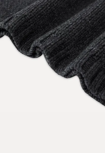 Ribbed Knit Mini Skirt