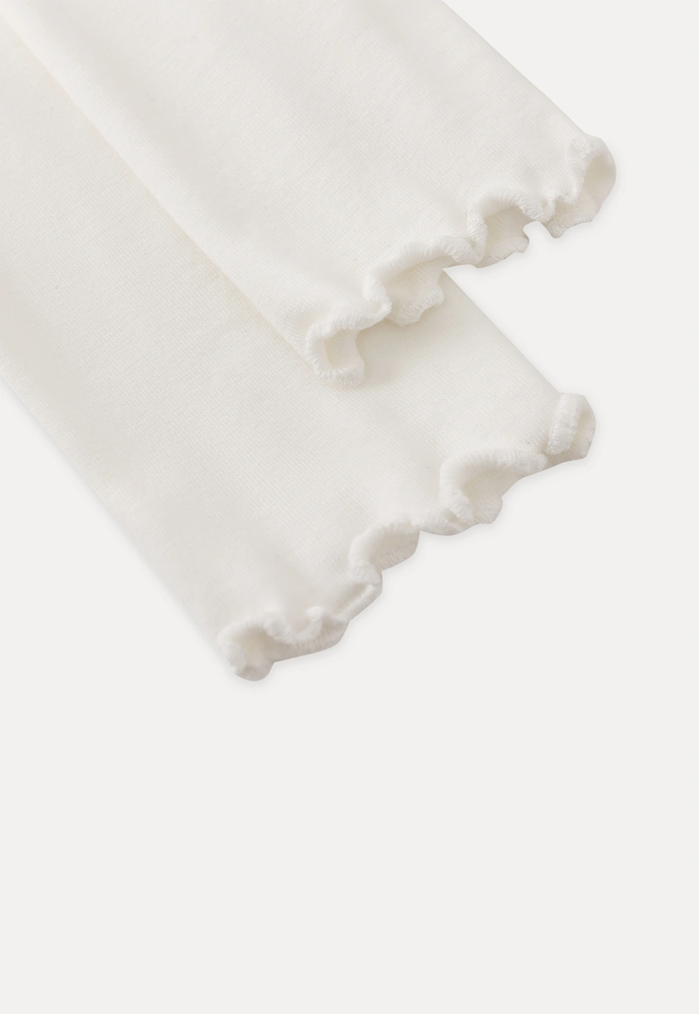 Women’s White Long Sleeve Turtleneck Top