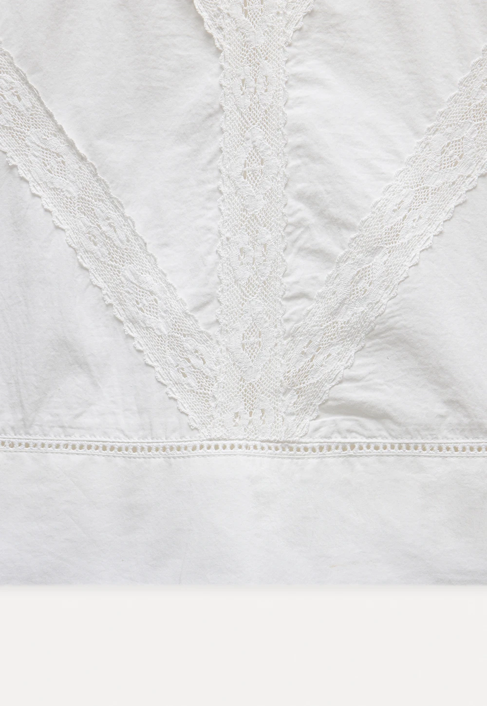 Women’s Lace Patchwork Half Sleeve Blouse