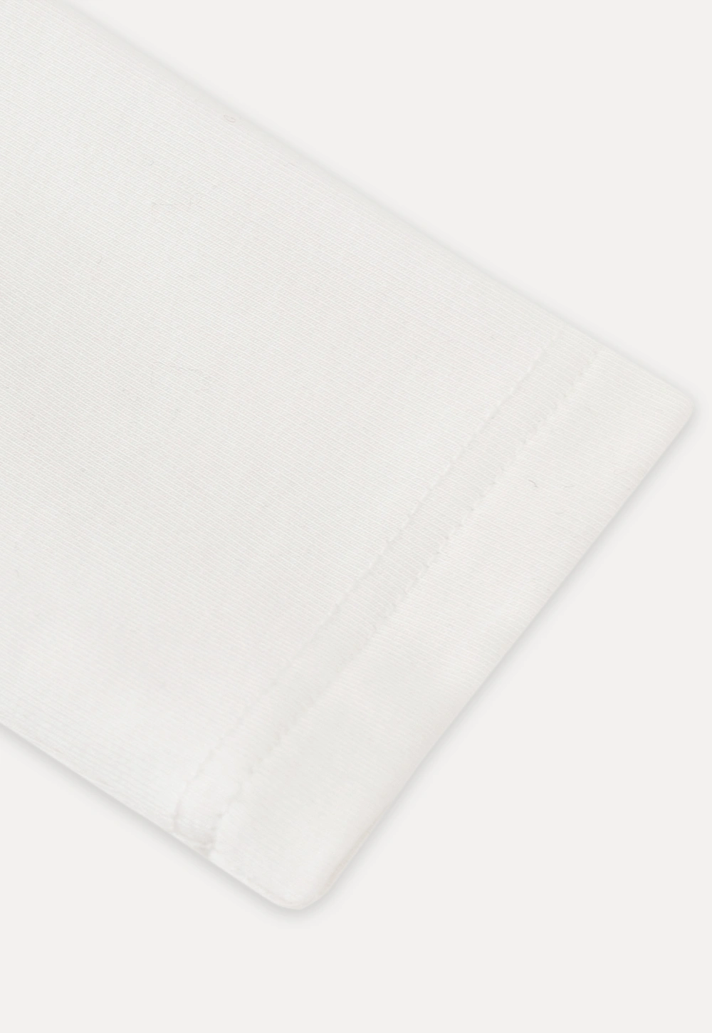 Fashionable White Long Sleeve Tee