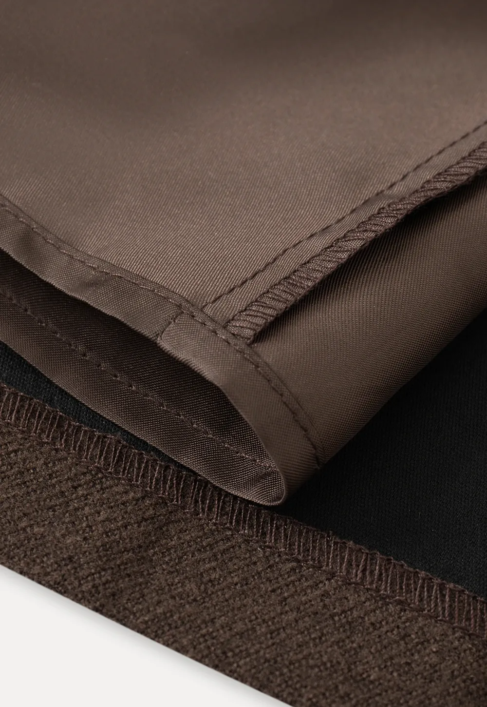 Women’s High-Waisted Pleated Skirt in Brown