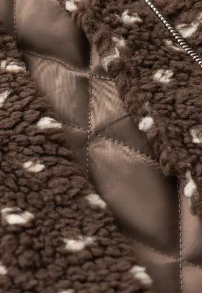 Women Cozy Fleece Jacket with Cute Heart Pattern