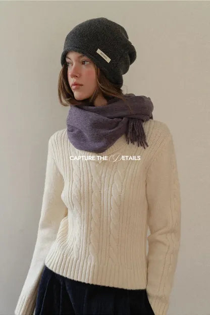 Cozy Ribbed Cable Knit Sweater