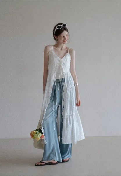 Women’s Eyelet Lace V Neck Midi Dress