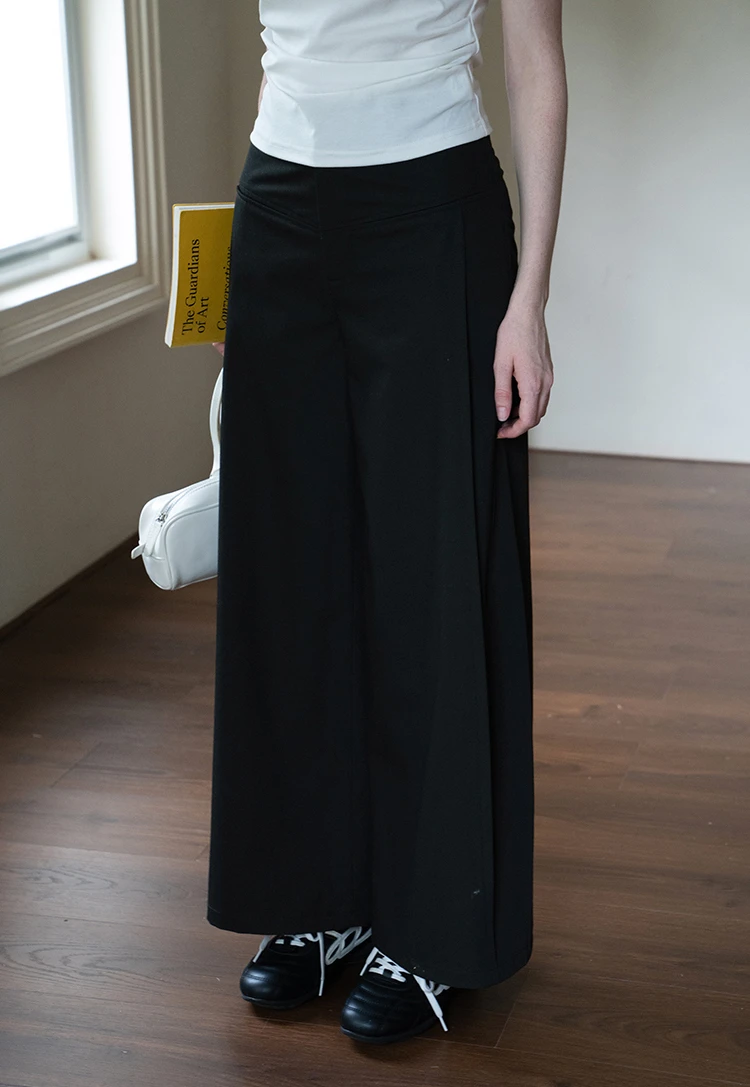 Wide Leg Tailored Pants
