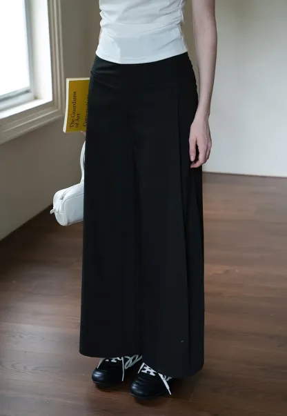 Wide Leg Tailored Pants