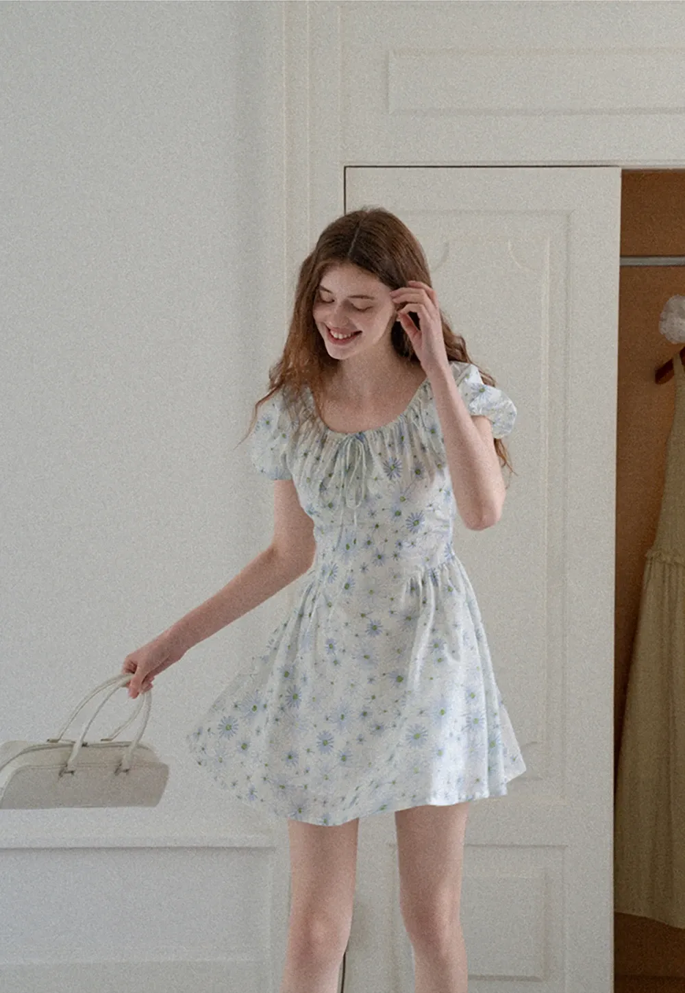 Square Neck Puff Sleeve Daisy Print Dress