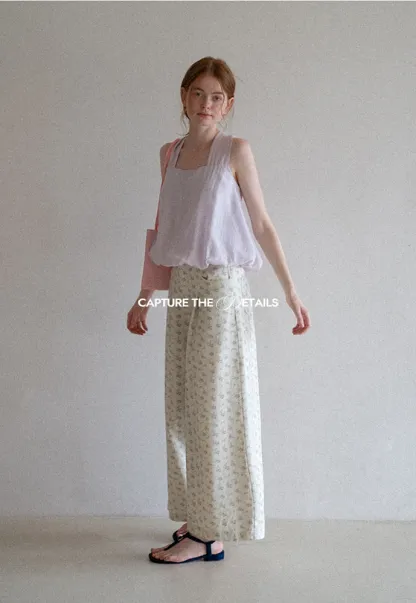Women’s Ditsy Floral Wide-Leg Pants