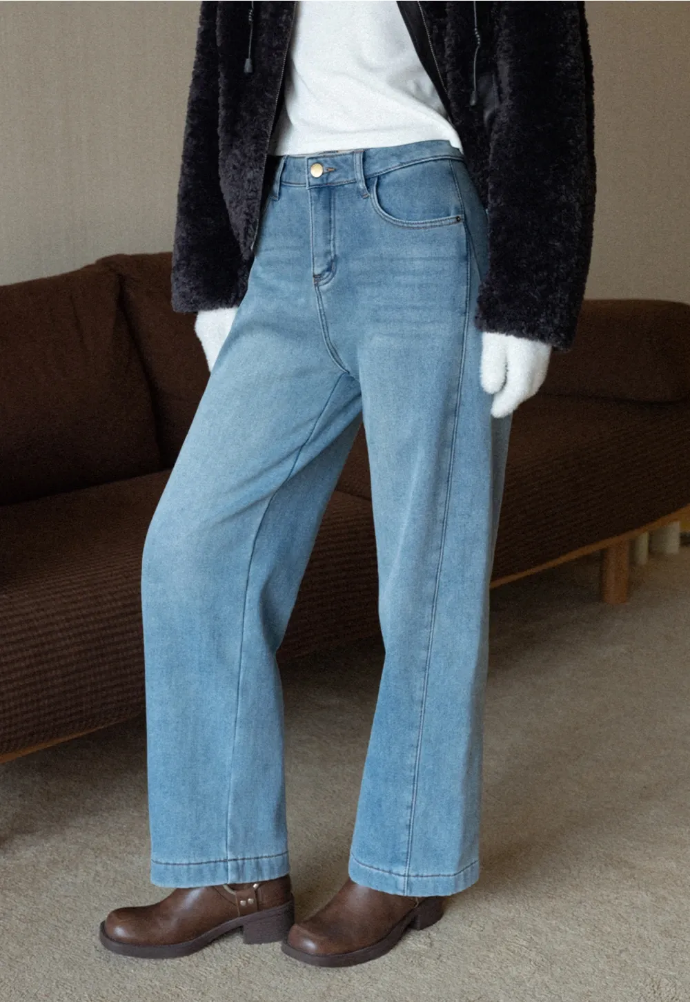 Wide-Leg Denim Jeans with Belt and Charm Detail