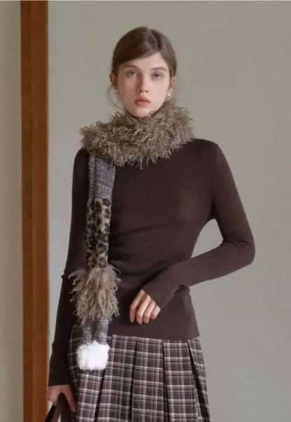 Mixed Texture Knit Scarf