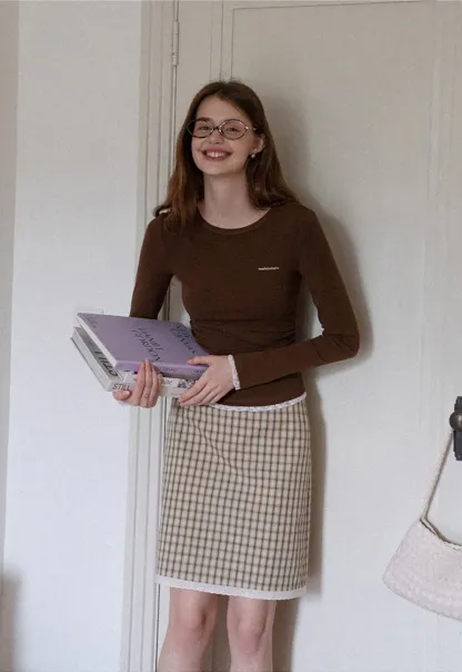 Women's Plaid A-Line Skirt with Lace Trim