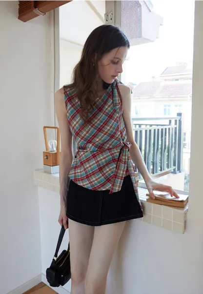 Plaid Sleeveless Top with Side Tie