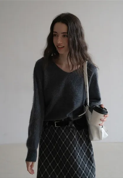 Cozy V-Neck Long Sleeve Sweater