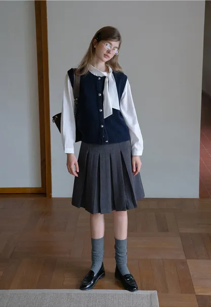 Women’s Tie Neck Long Sleeve Blouse