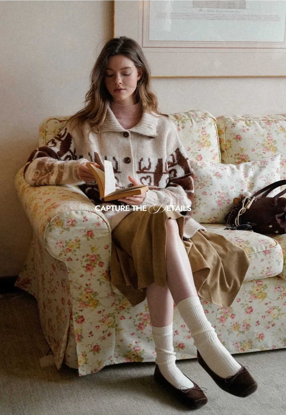 Vintage-Inspired Knit Cardigan with Geometric Design