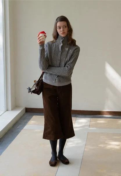 Cable Knit Cropped Cardigan