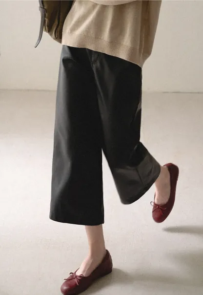 Pleated Wide Leg Leatherette Casual Pants